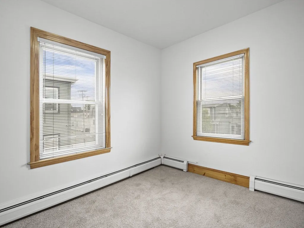 69 Stowers St, Revere