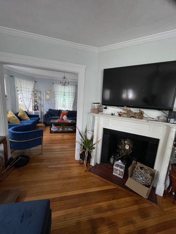 41 Webster St, Wollaston