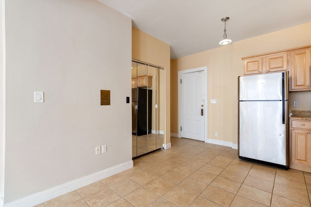 282 Newbury St, Back Bay