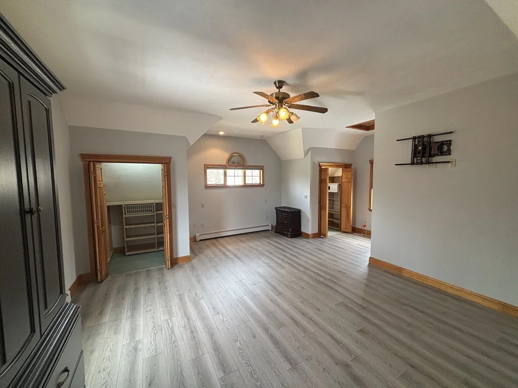 276 Bullard, Walpole