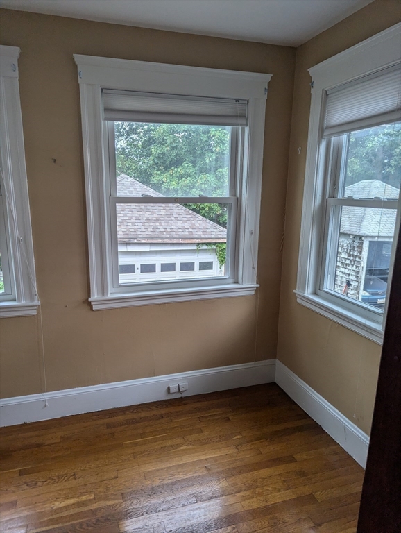 519 Belmont St, Belmont