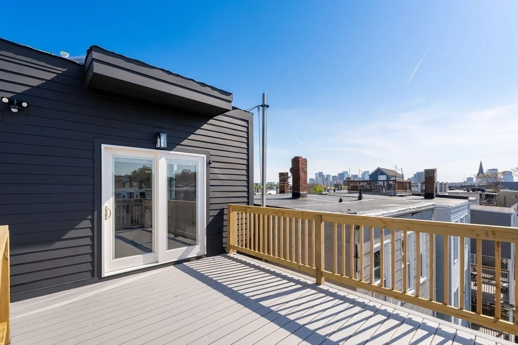 100 Bennington St, East Boston