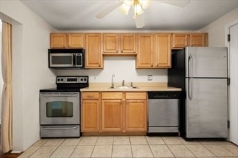 222 Stackpole St, Lowell