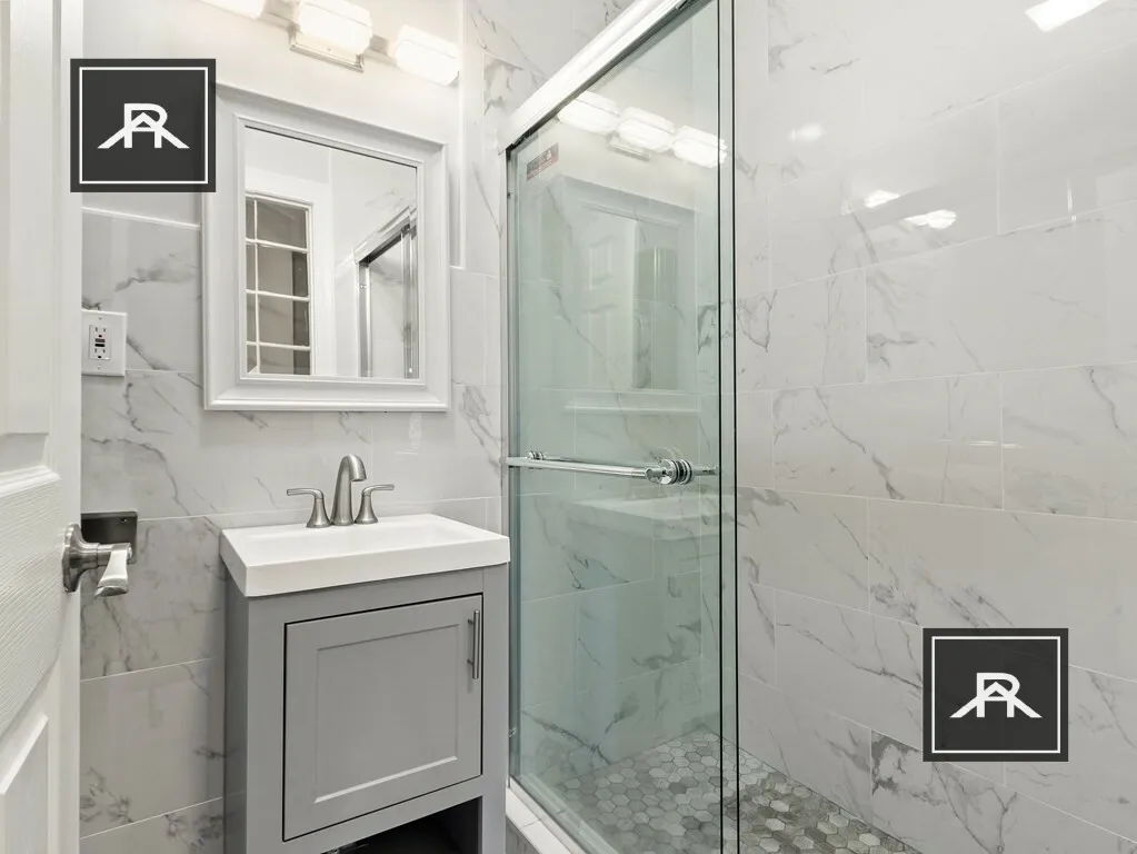 330 Saint Paul St, North Brookline