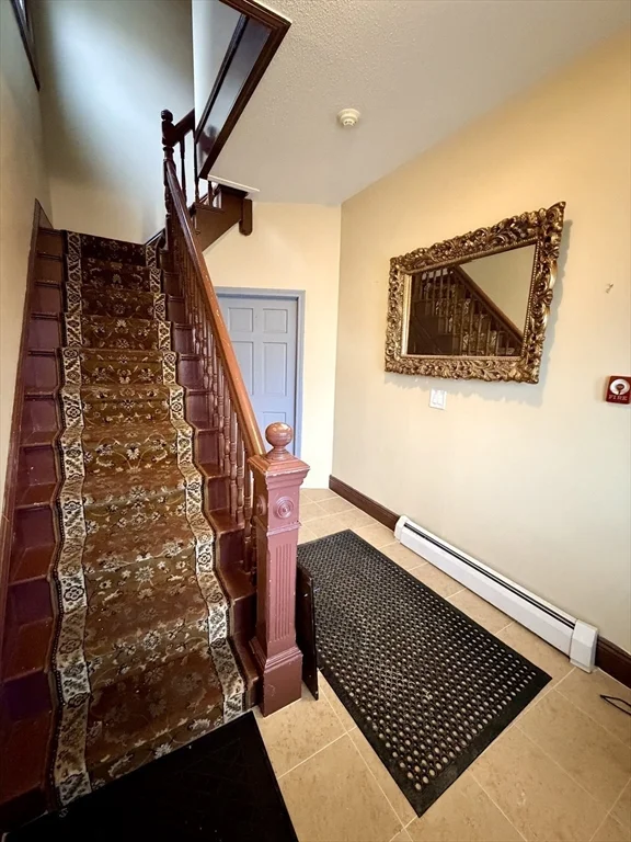 59 Whitney Ave, Centralville