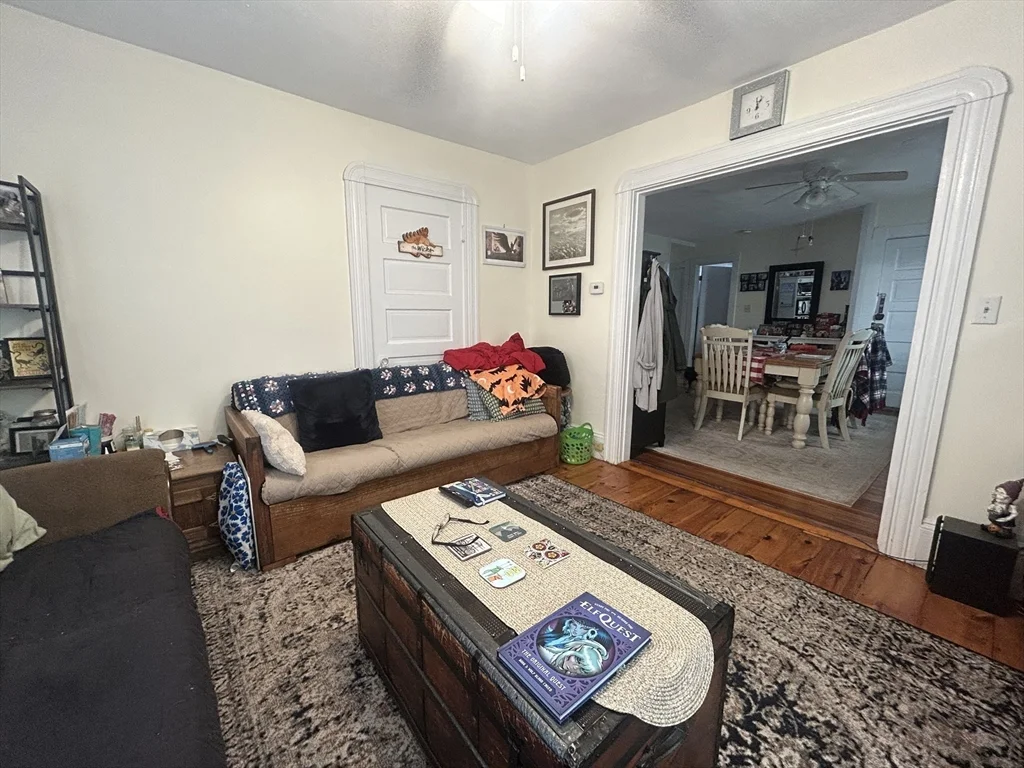 6 Horton St, Salem