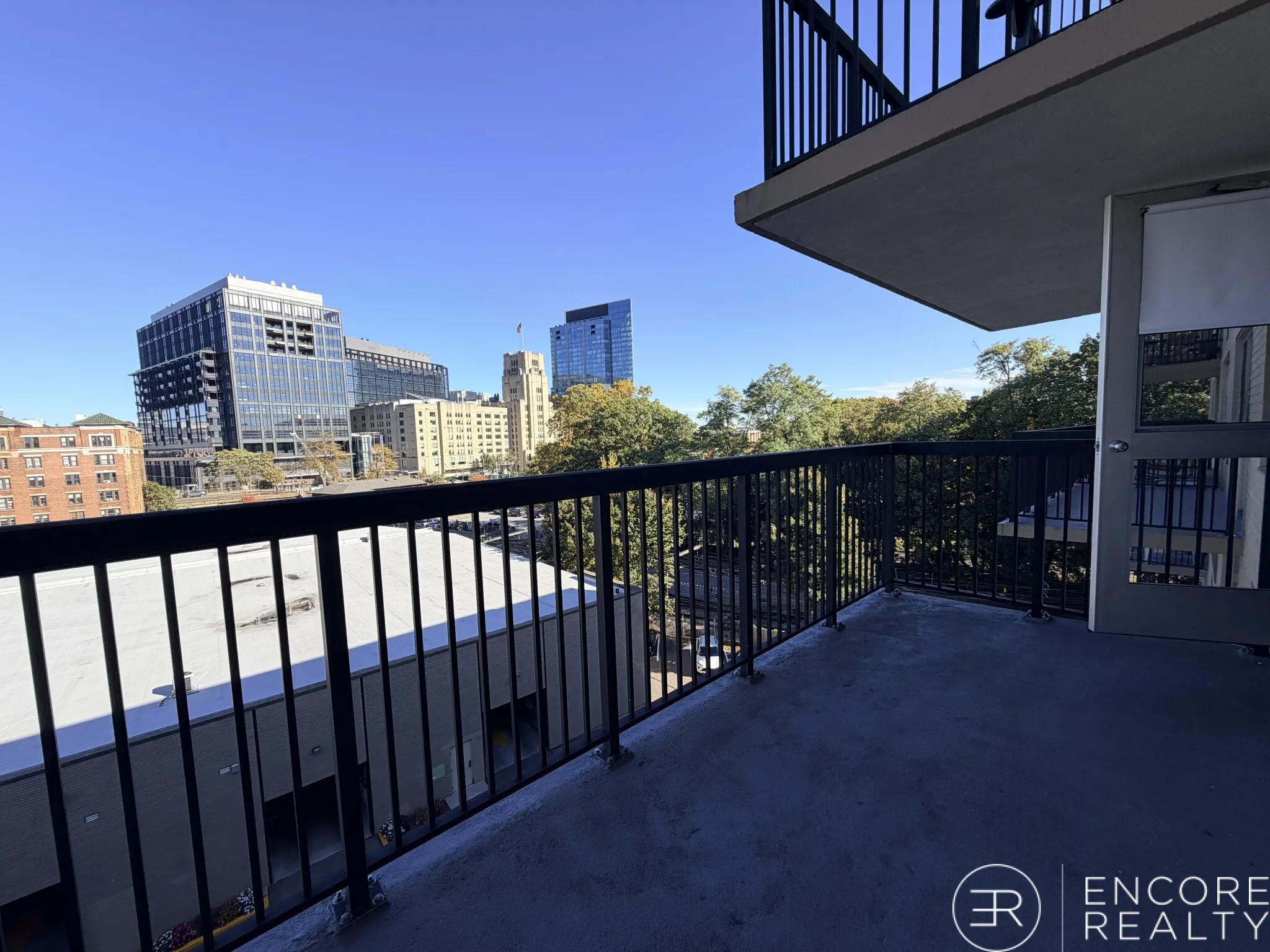 101 Monmouth St, Longwood