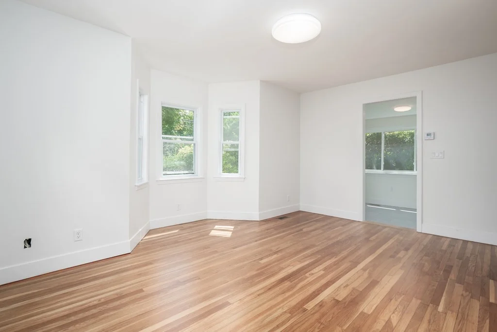 92 Clinton Pl, Newton