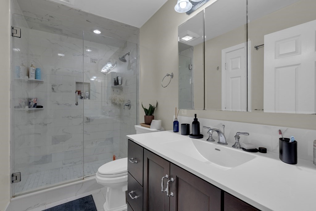 176 H St, South Boston