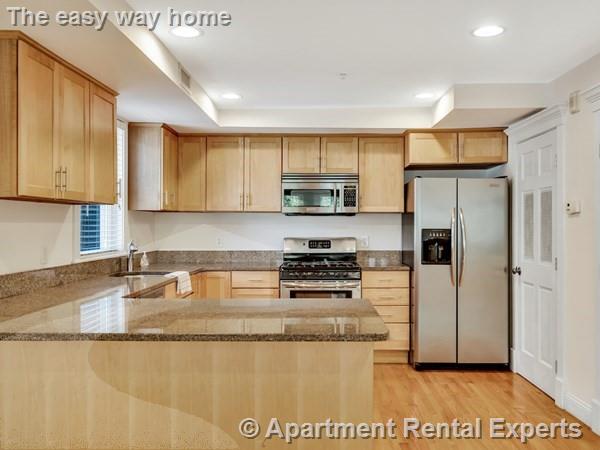 2 Sherman Ct, Winter Hill