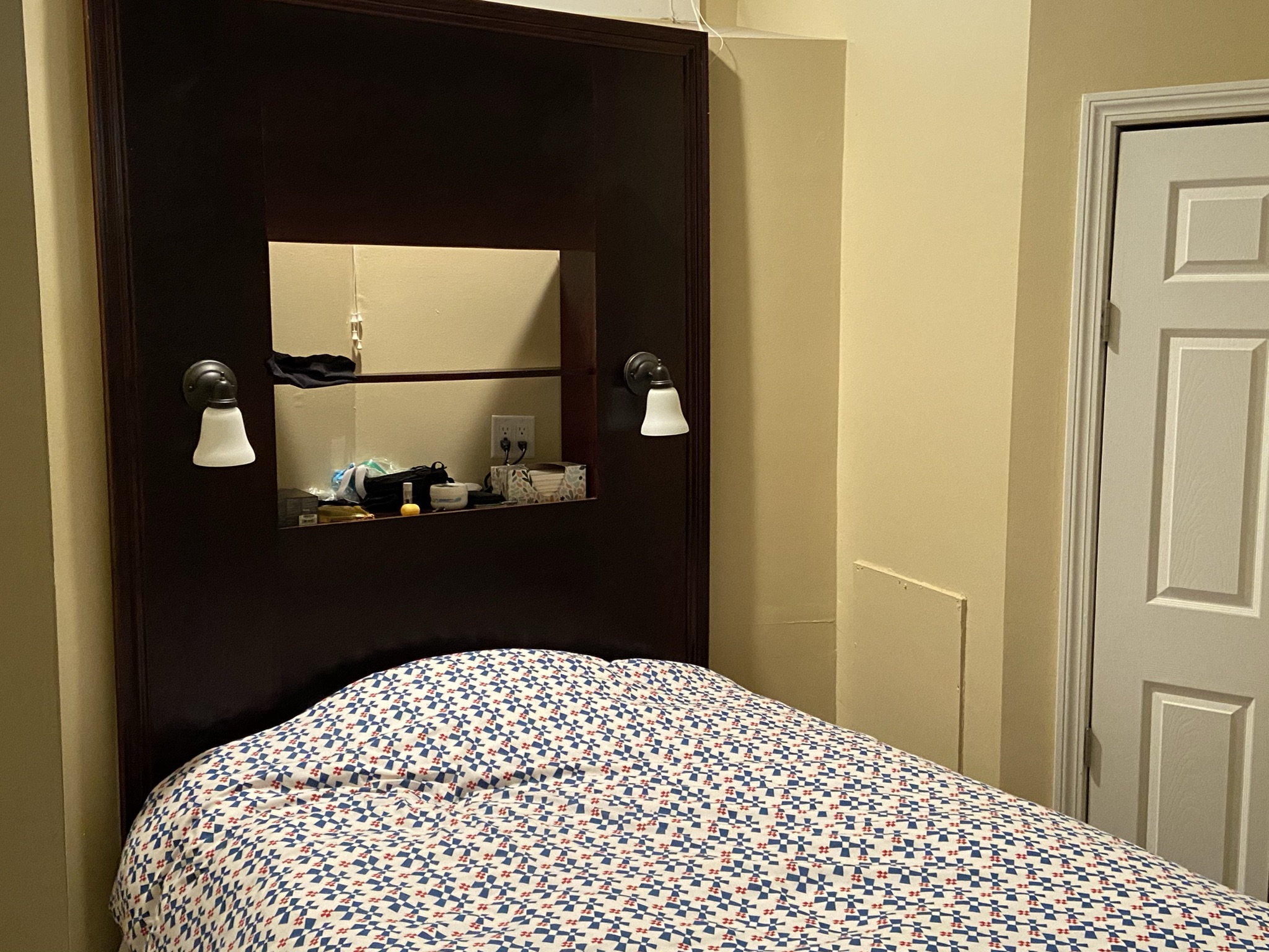 48 Hereford St, Back Bay