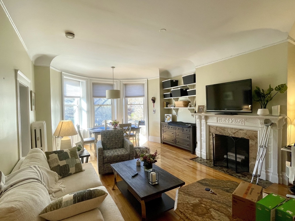 362 Commonwealth Ave, Back Bay