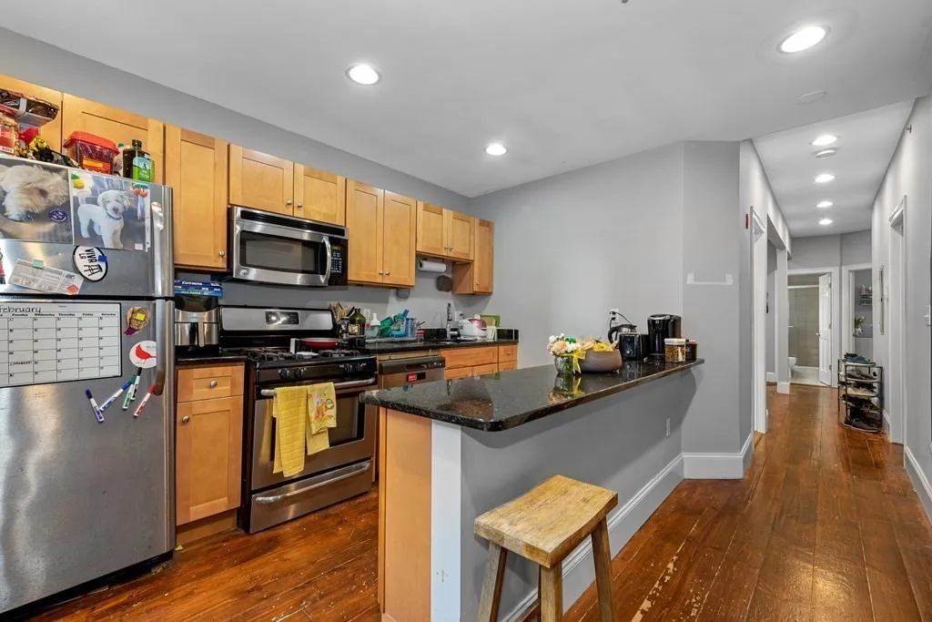 16 Sewall St, Mission Hill