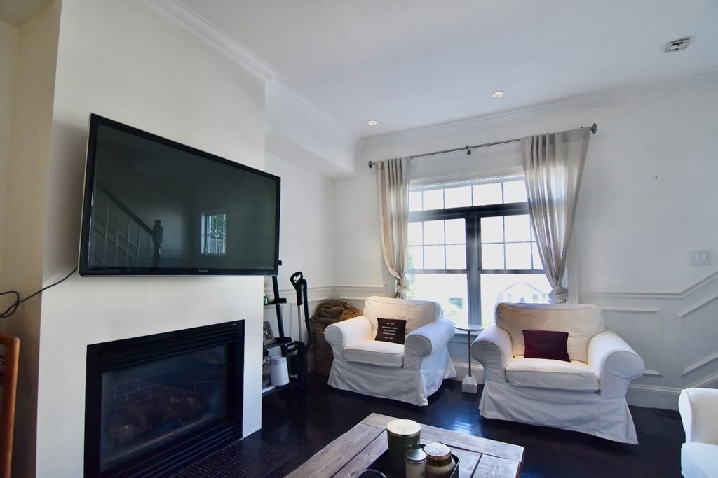 14 S Sydney St, Dorchester