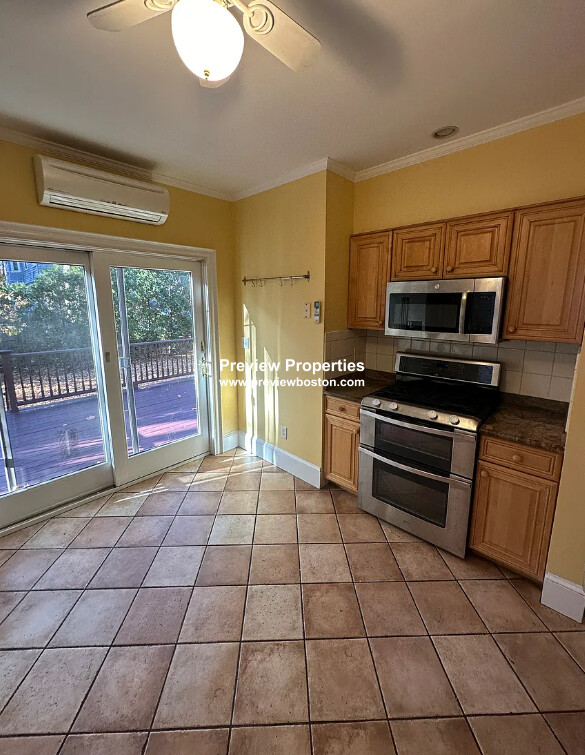 28 Montfern Ave, Brighton
