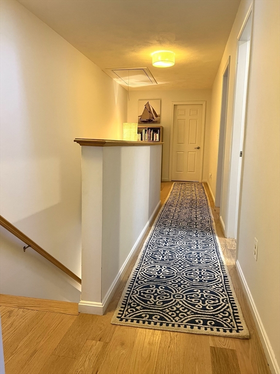 90 Monument, Medford