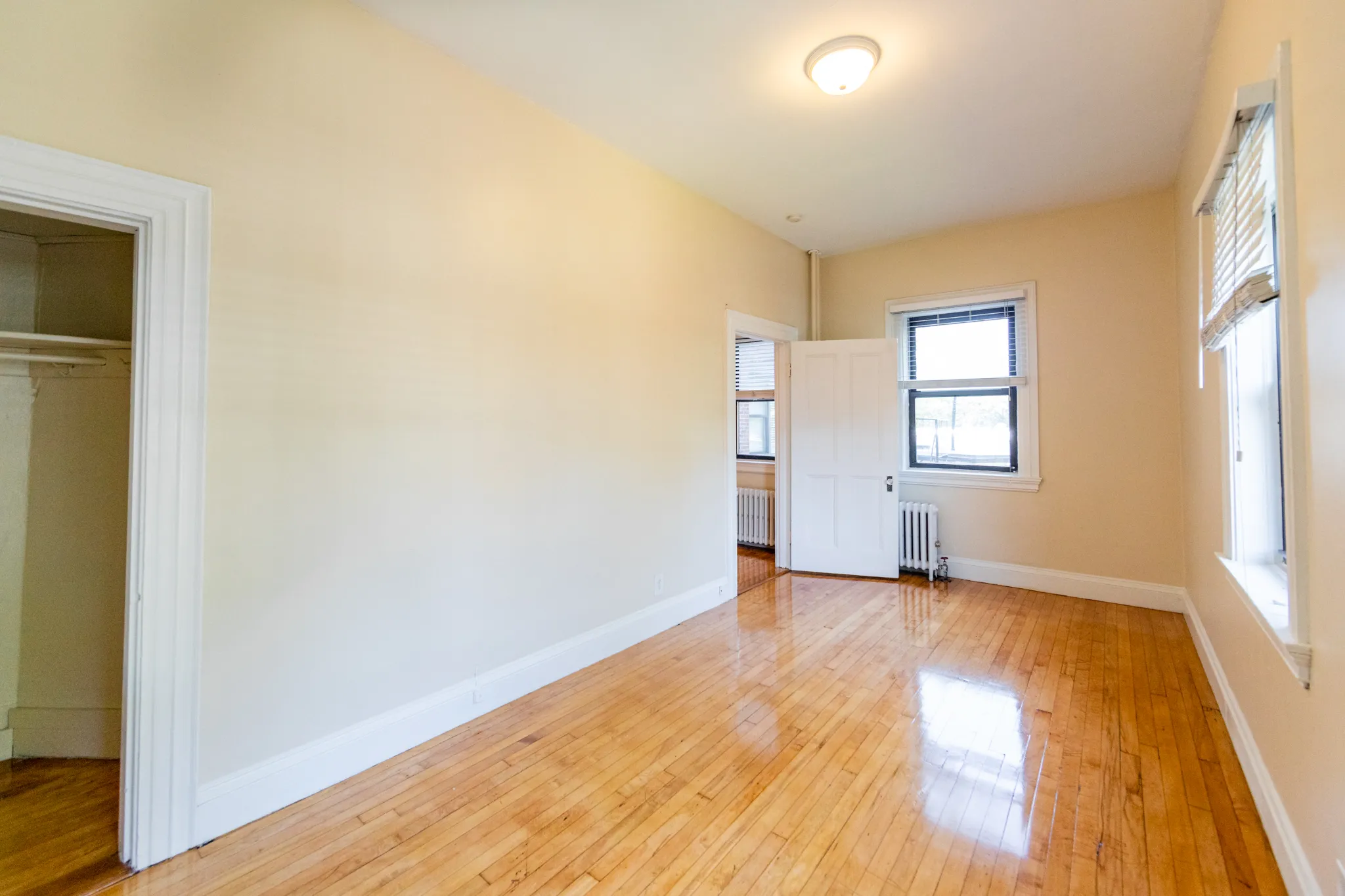 1470 Beacon St, Corey Hill