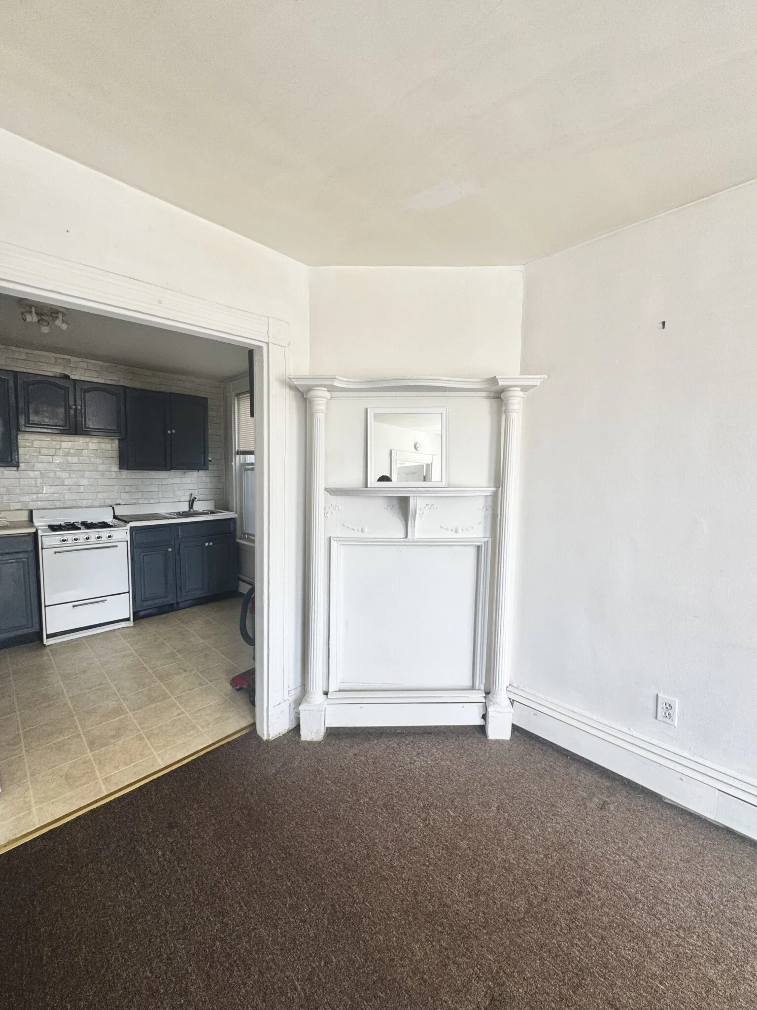 8 Parker Hill Ave, Mission Hill