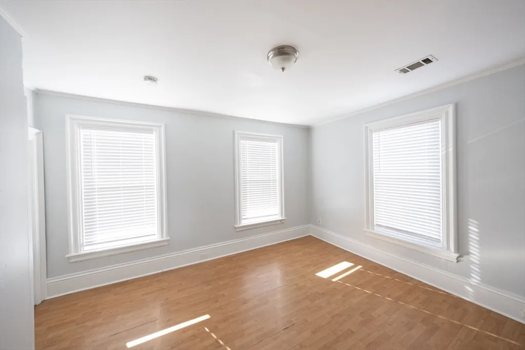 10 Sycamore, Worcester