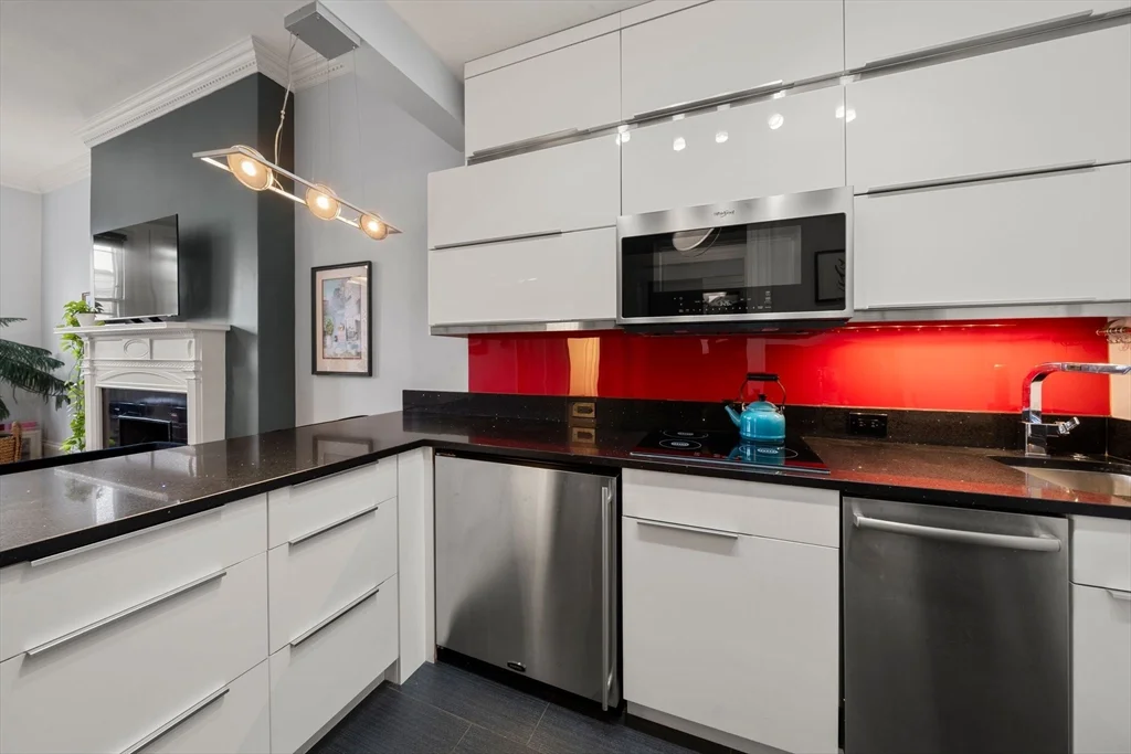 165 Beacon St, Back Bay