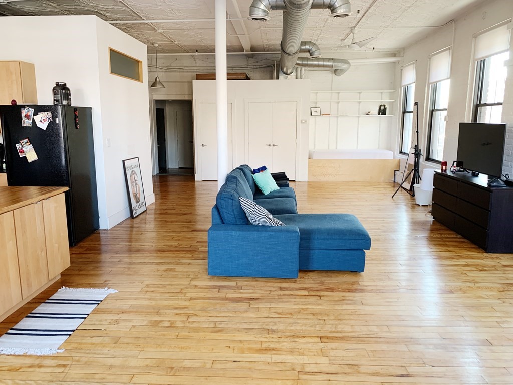 1 bed, 1 bath apartment for rent at 10 Williams St Unit 24, Roxbury — photo 8 of 26