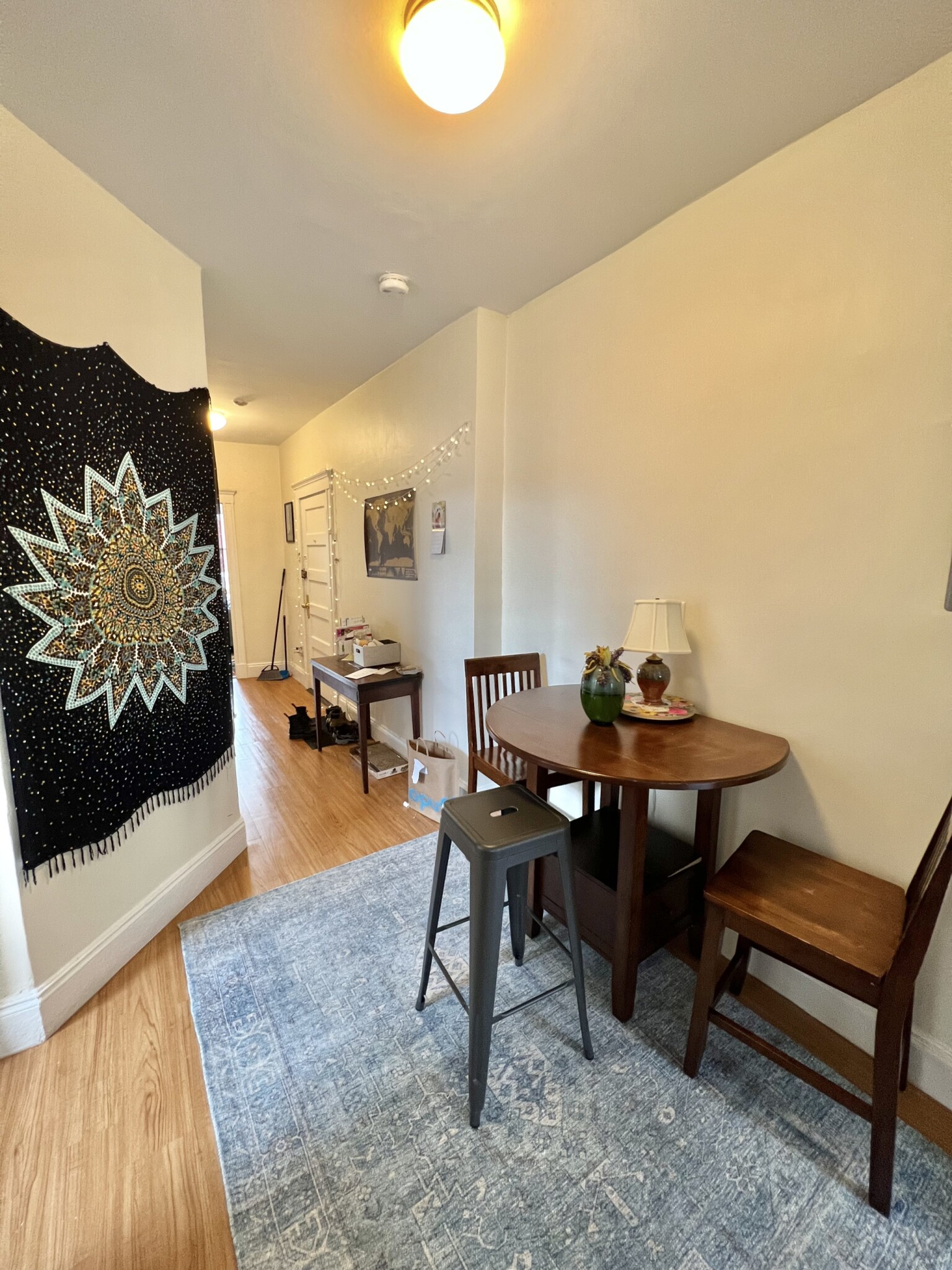 3 split bed, 1 bath apartment for rent at 11 Mount Hood Rd Unit 005, Brighton — photo 1 of 6
