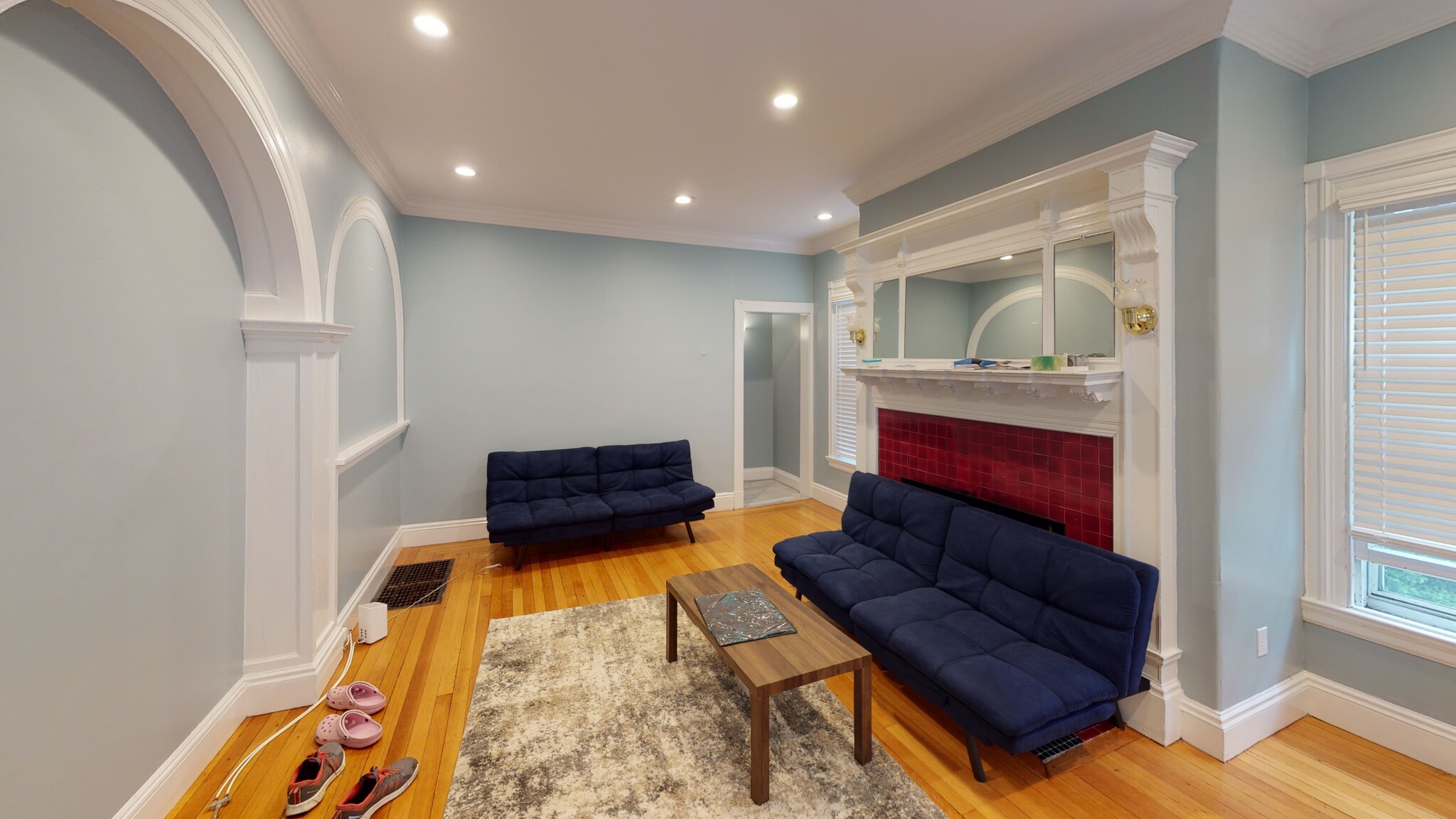 3 bed, 1 bath apartment for rent at 11 Orkney Rd Unit 3, Brighton — photo 1 of 5