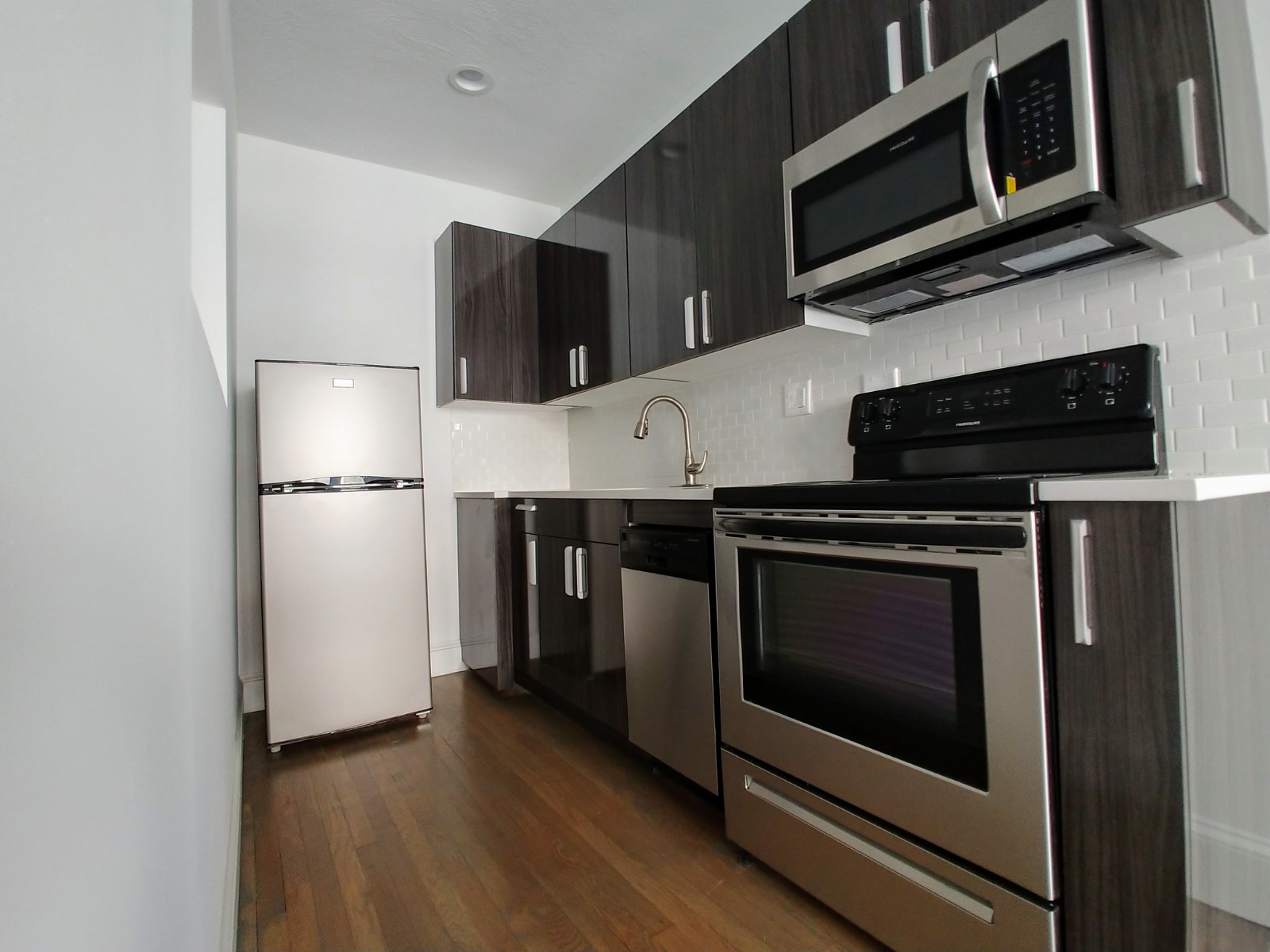2 bed, 1 bath apartment for rent at 16 Peterborough St Unit 4, Fenway — photo 1 of 10