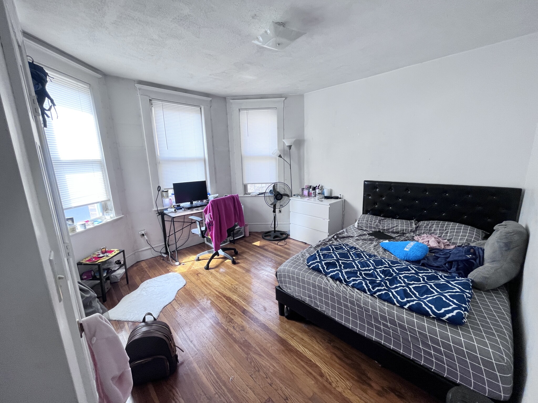 2 bed, 1 bath apartment for rent at 11 Scottfield Rd Unit 6, Allston