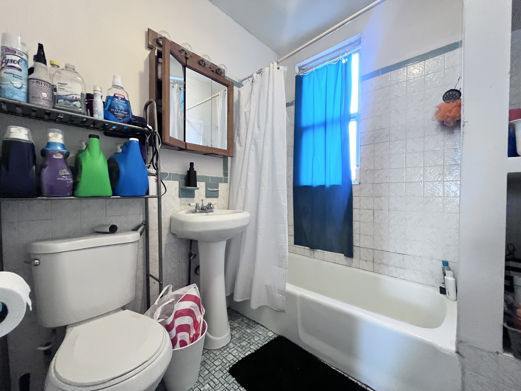 2 bed, 1 bath apartment for rent at 11 Scottfield Rd Unit 6, Allston — photo 3 of 3