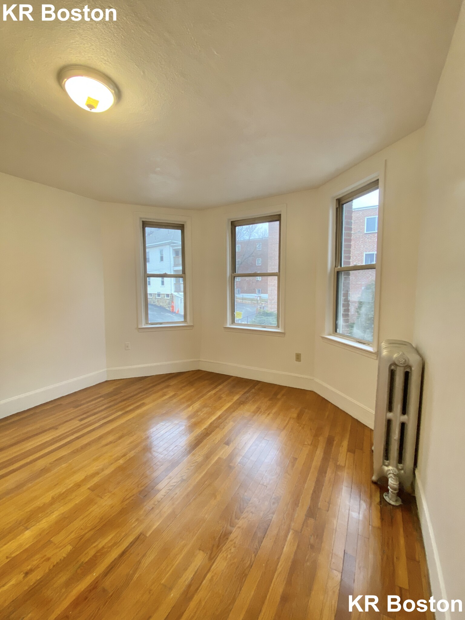 2 bed, 1 bath apartment for rent at 13 Scottfield Rd Unit 10, Allston — photo 5 of 6