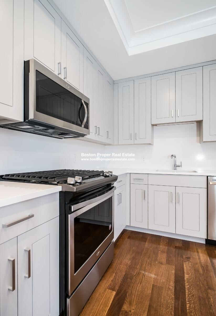2 bed, 2 bath apartment for rent at 11 Temple St Unit 7, Beacon Hill — photo 10 of 20