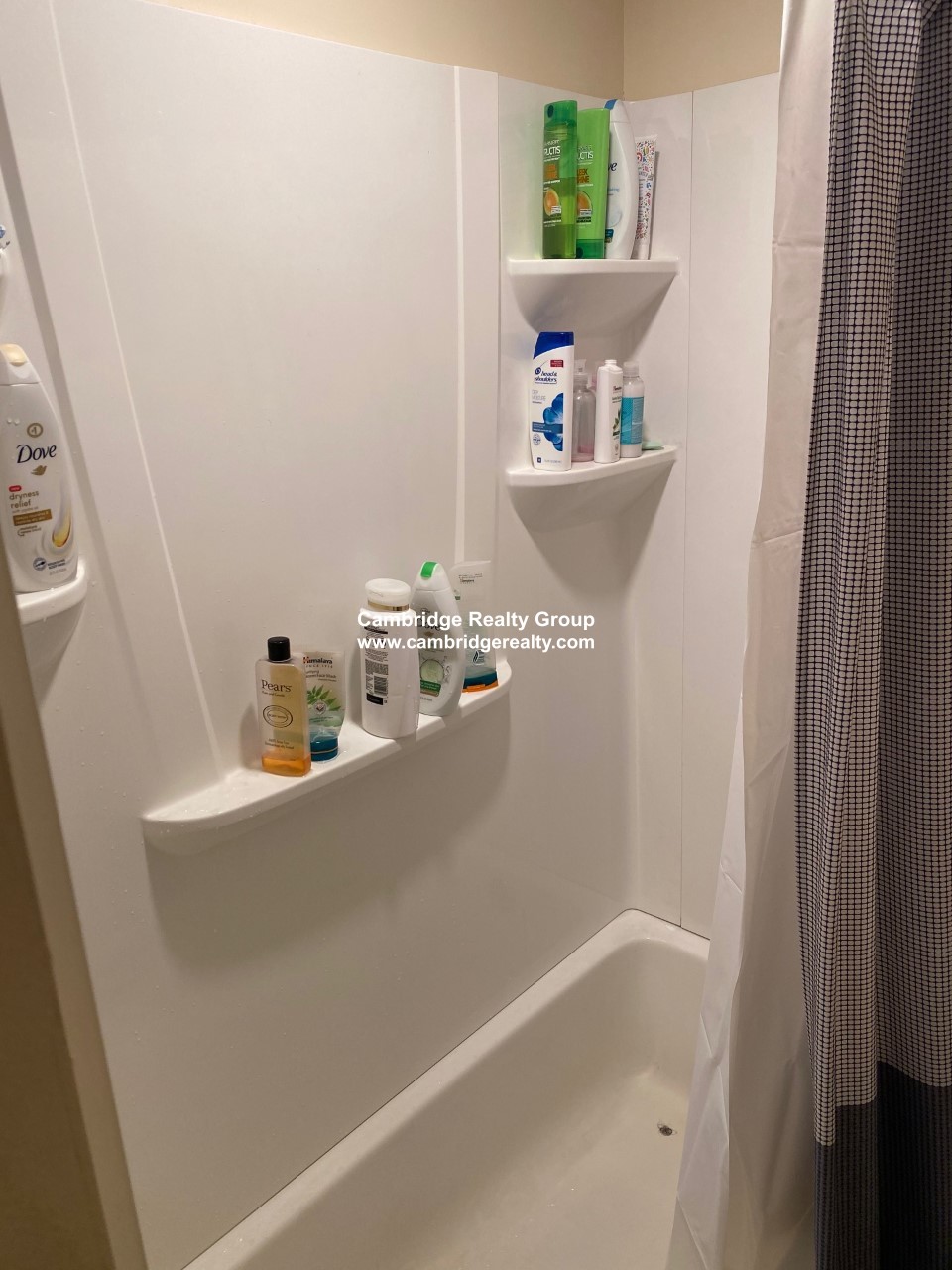 4 bed, 1.5 bath apartment for rent at 54 Beacon St Unit 2T, Ward Two — photo 11 of 13