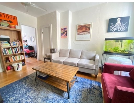 3 bed, 1 bath apartment for rent at 15 Unity St Unit 4, North End — photo 2 of 10