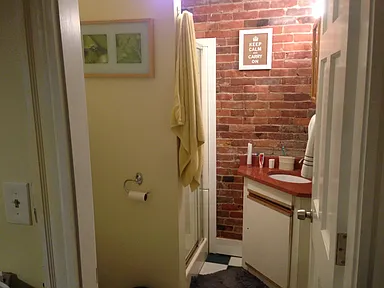 4 bed, 3 bath apartment for rent at 47 Old Harbor St Unit 1, South Boston — photo 11 of 15