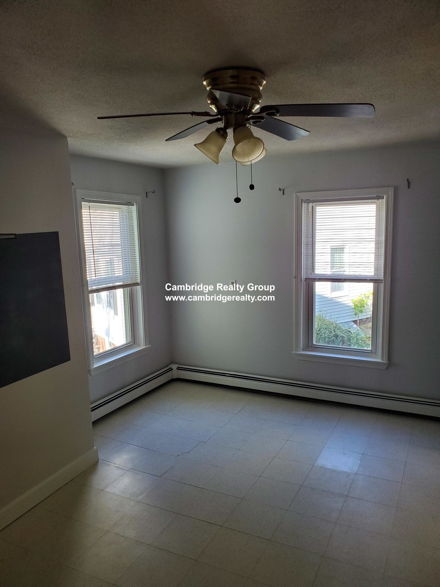 2 bed, 1 bath apartment for rent at 21 Wesley Park Unit 2, Union Square — photo 11 of 23