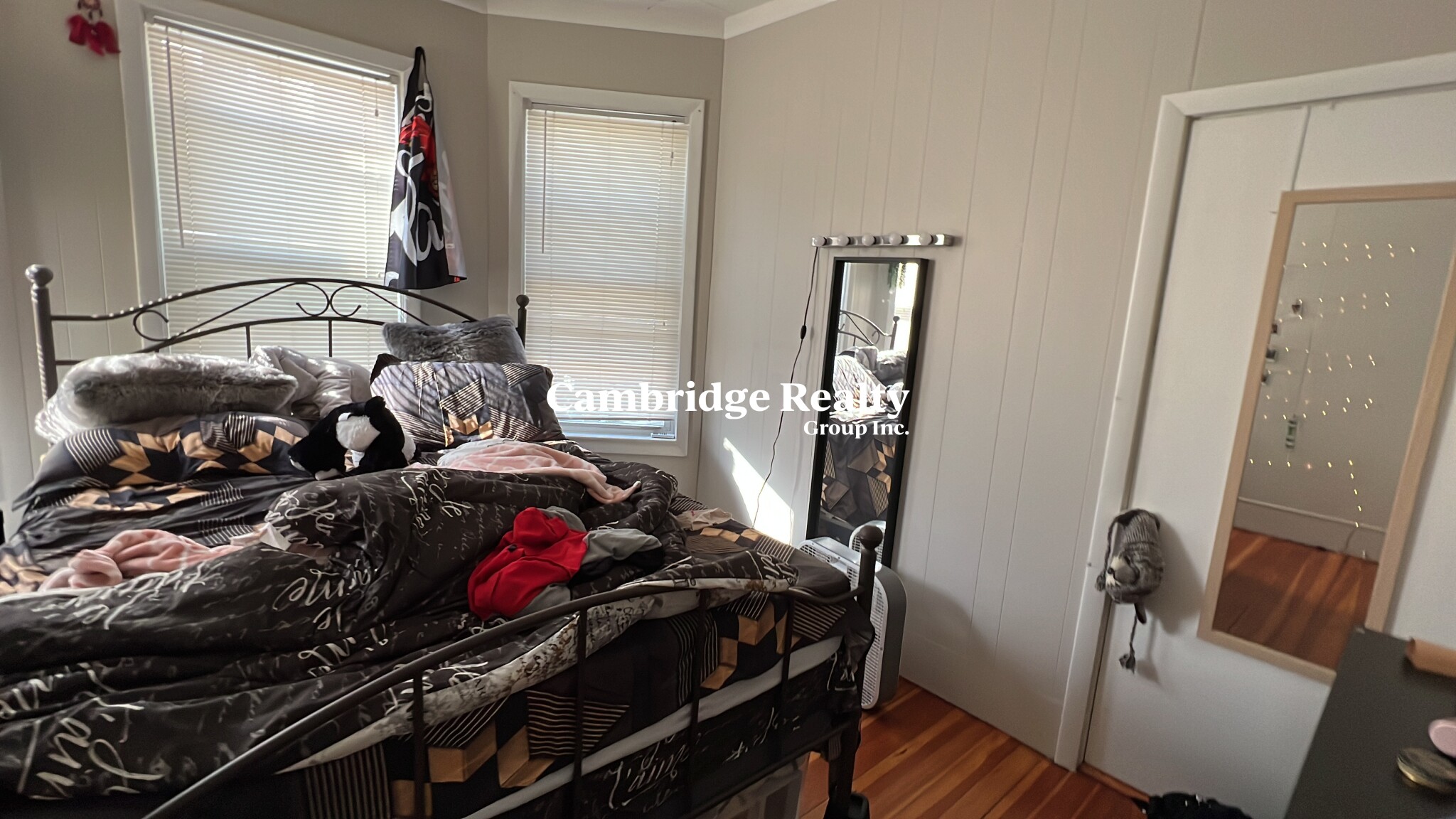 4 bed, 2 bath apartment for rent at 158 Holland St Unit 1T, Teele Square — photo 14 of 23