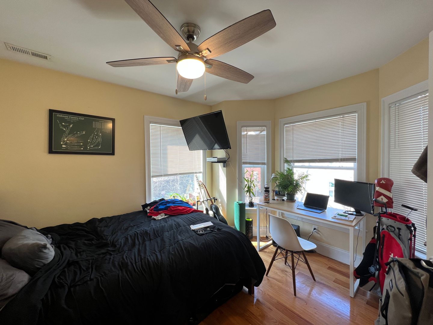 4 bed, 2 bath apartment for rent at 116 Holland St Unit 1, Davis Square — photo 11 of 21