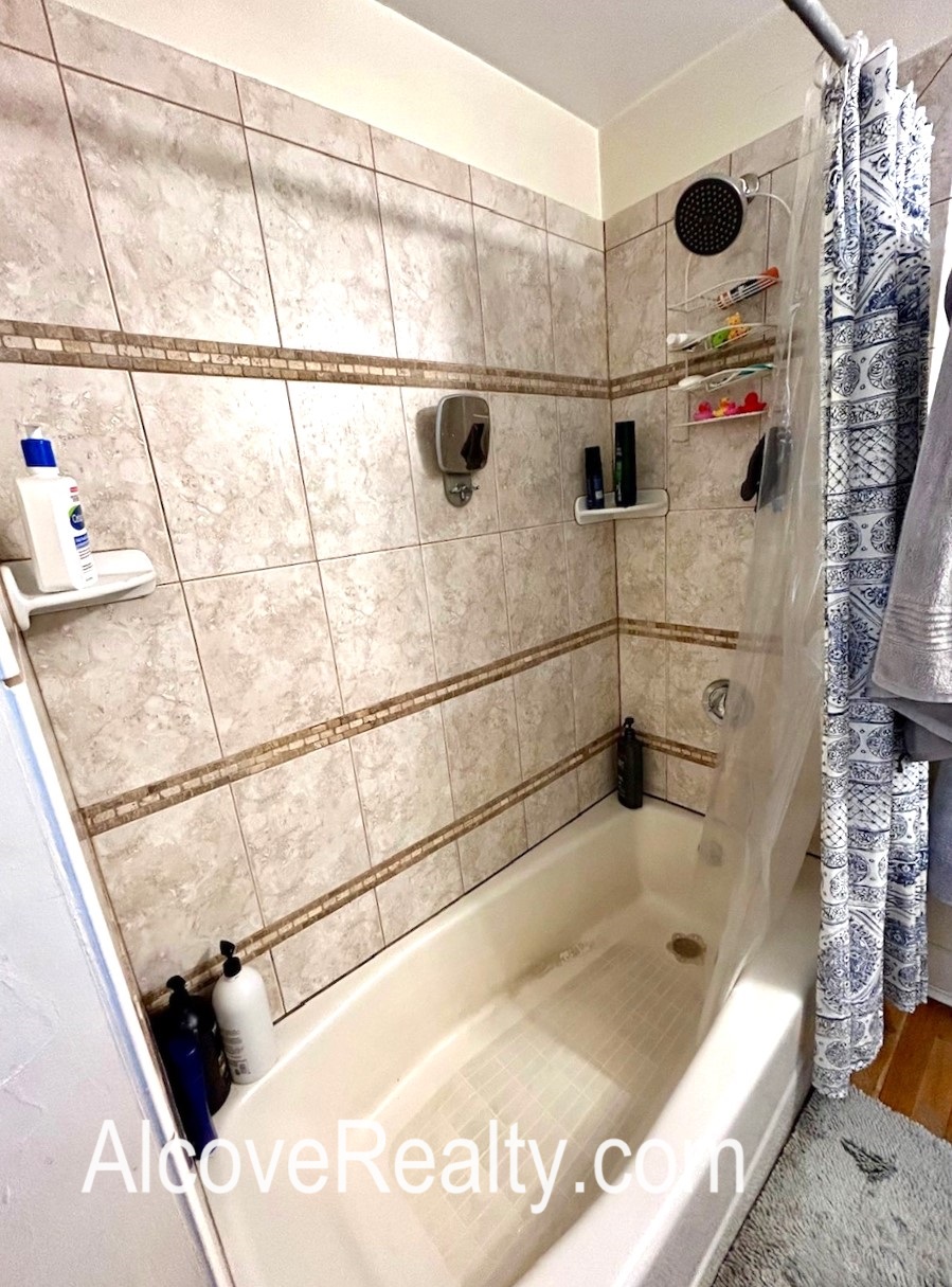 1 bed, 1 bath apartment for rent at 29 Cherry St Unit 1, Davis Square — photo 11 of 15