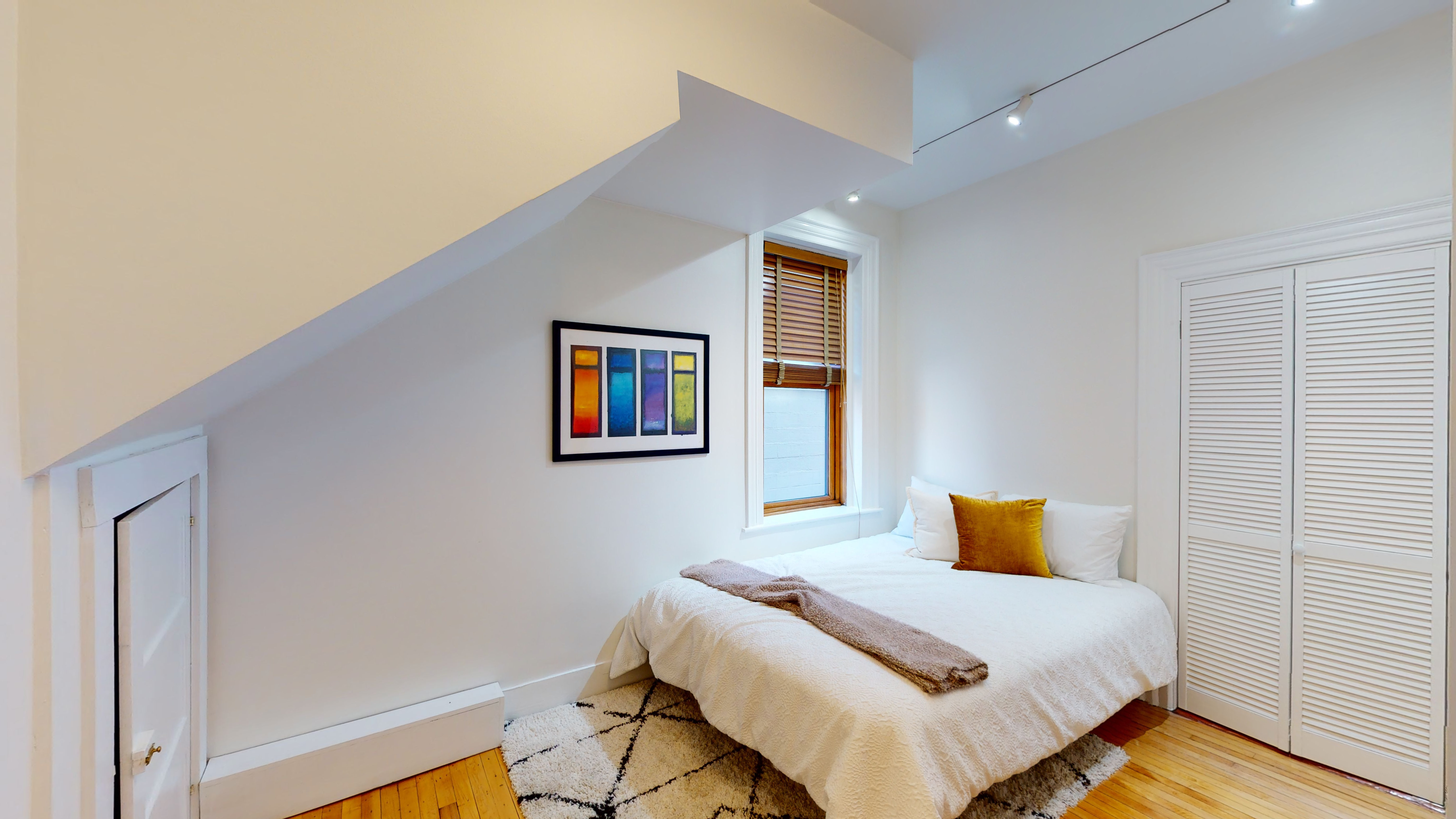 3 bed, 1.5 bath apartment for rent at 8 Davenport St Unit 2, Porter Square — photo 11 of 18