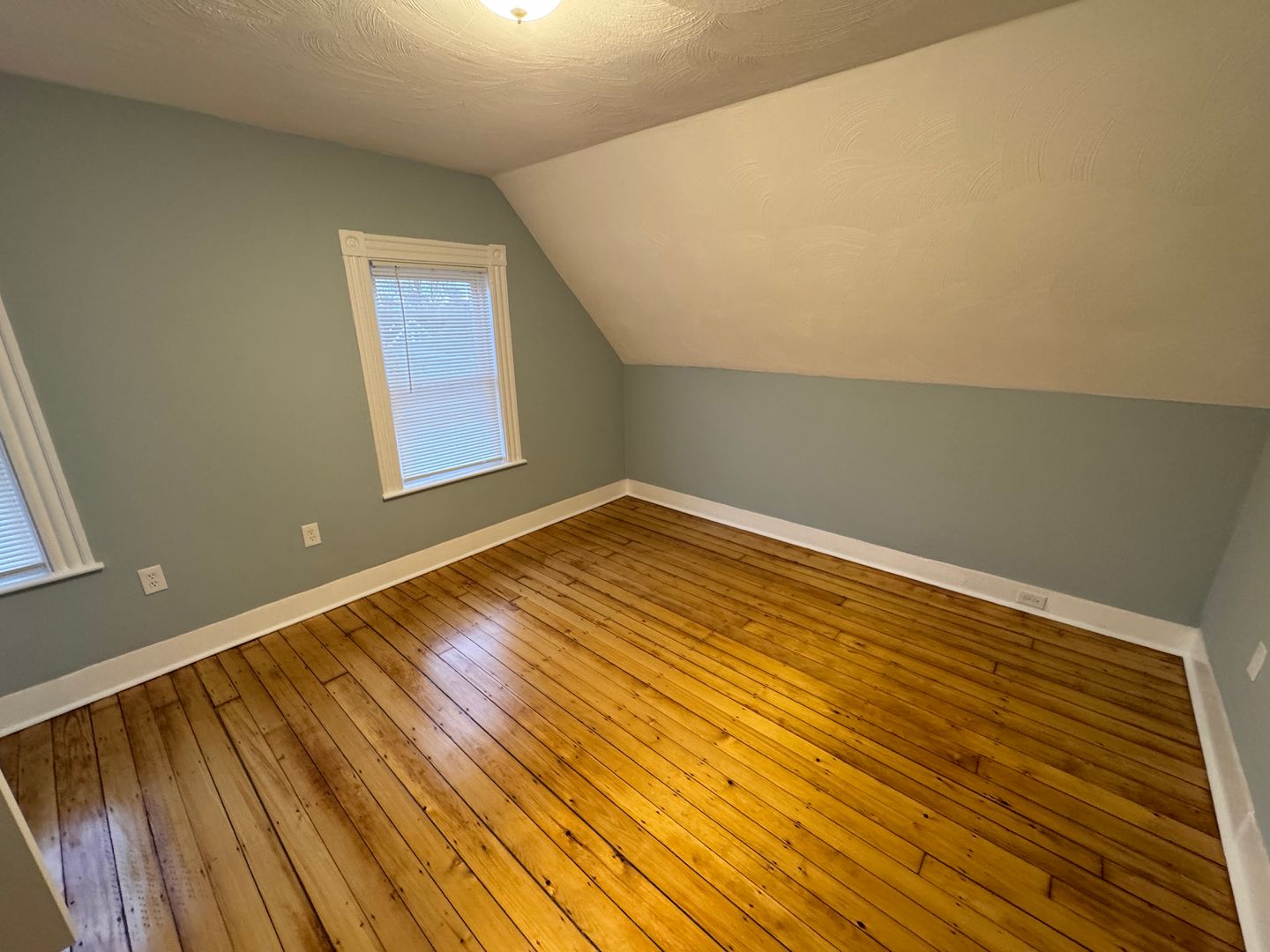 35 Cameron Ave, Teele Square