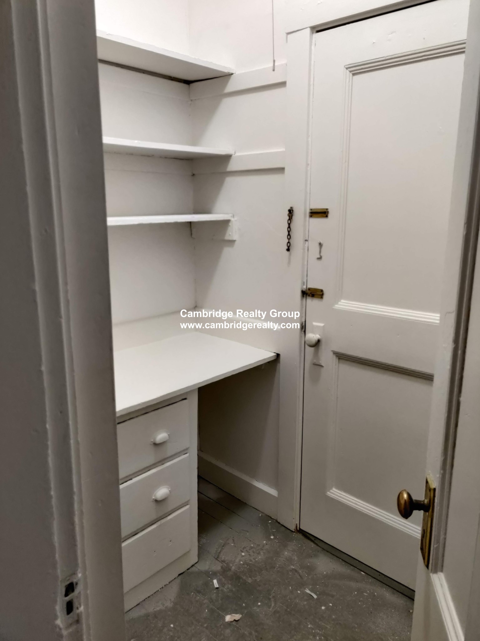 2 bed, 1 bath apartment for rent at 1010 Massachusetts Ave Unit 41, Riverside — photo 11 of 15