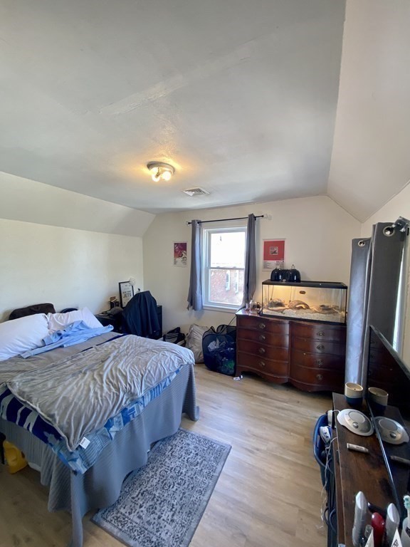 79 Cushing St, South Side