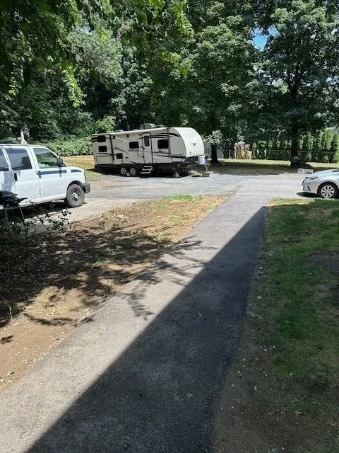 28-30 Maolis, West Bridgewater