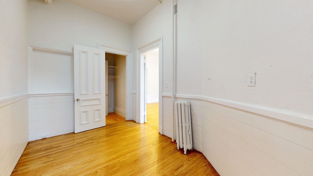 205 Beacon St, Back Bay