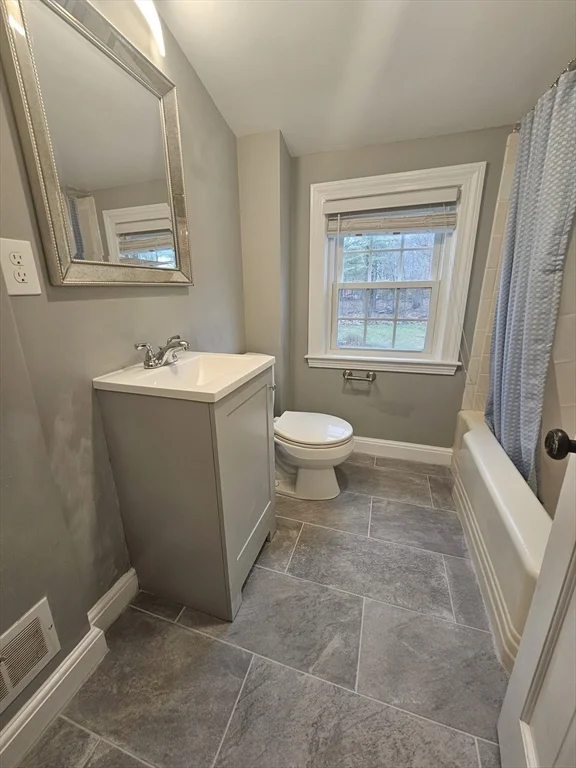 61 Ledgewood Rd, Greenlodge