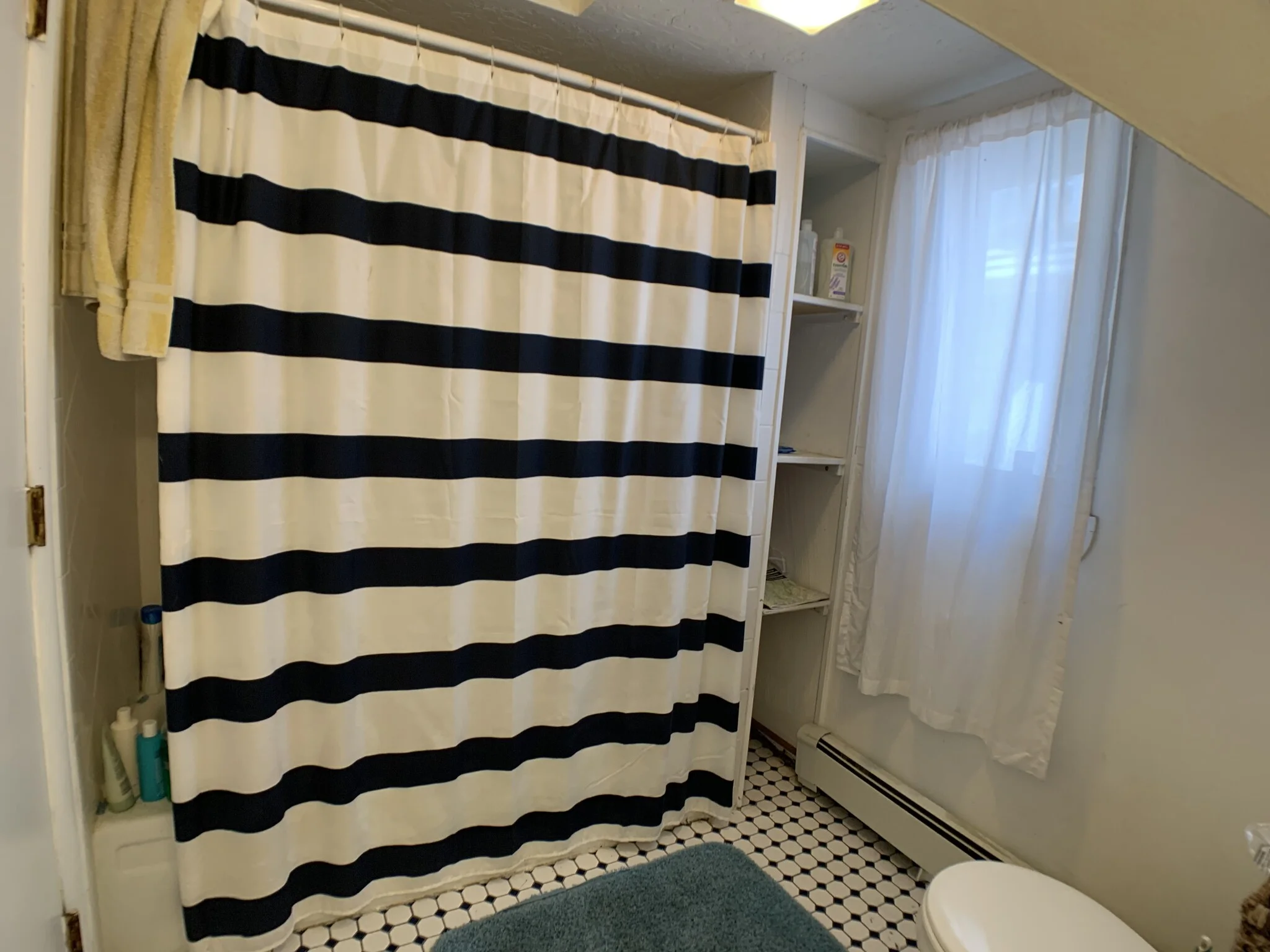 569 Main St, South Medford