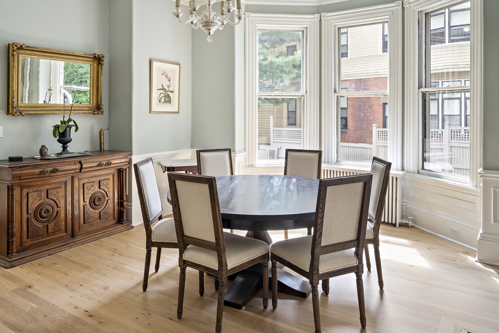 247 Kent St, Brookline