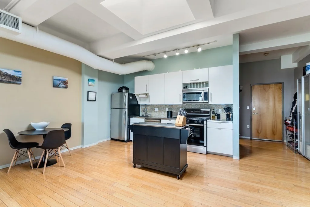 156 Porter St, East Boston