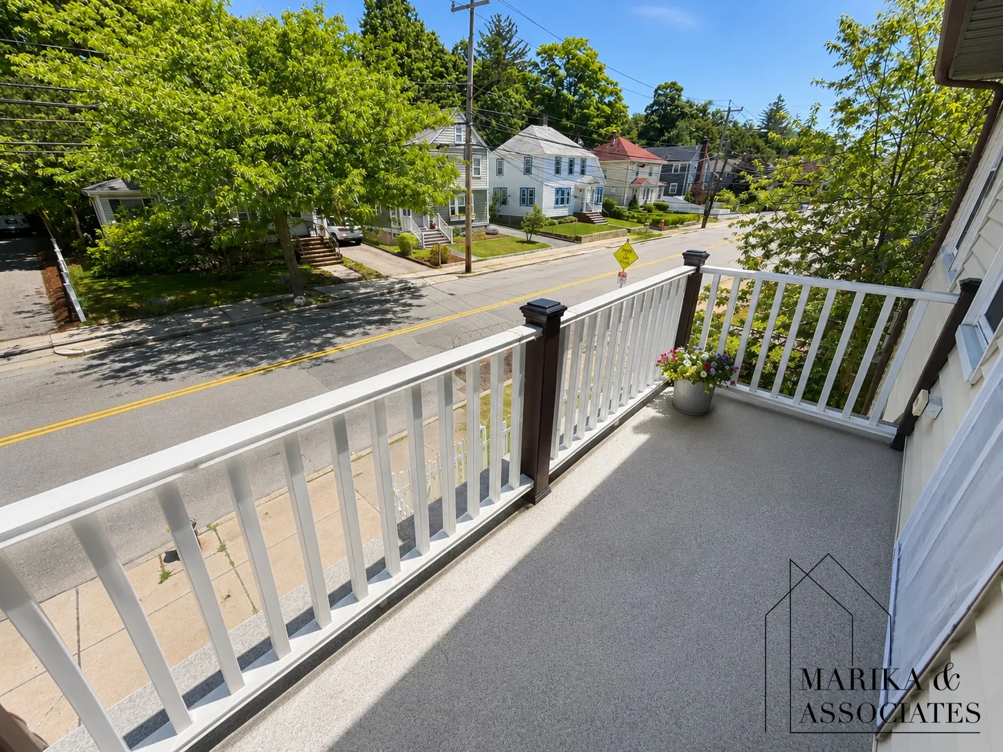 576 Lagrange St, West Roxbury